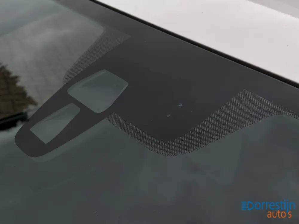 Volkswagen Up! 1.0 BMT move up! | Trekhaak | Airco | BT- aud uit 2020, foto 15