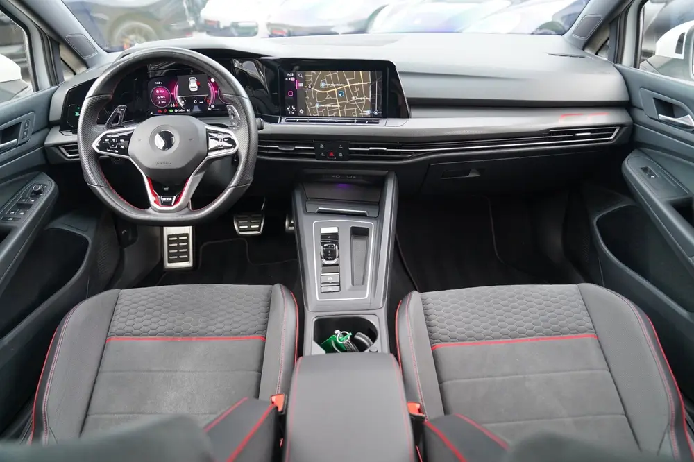 Volkswagen GOLF 2.0 TSI GTI | Stuurwiel verwarming | Lane As uit 2021, foto 3