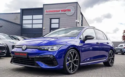Volkswagen Golf 2.0 TSI R 4Motion | Stoelverkoeling | Carbon uit 2024