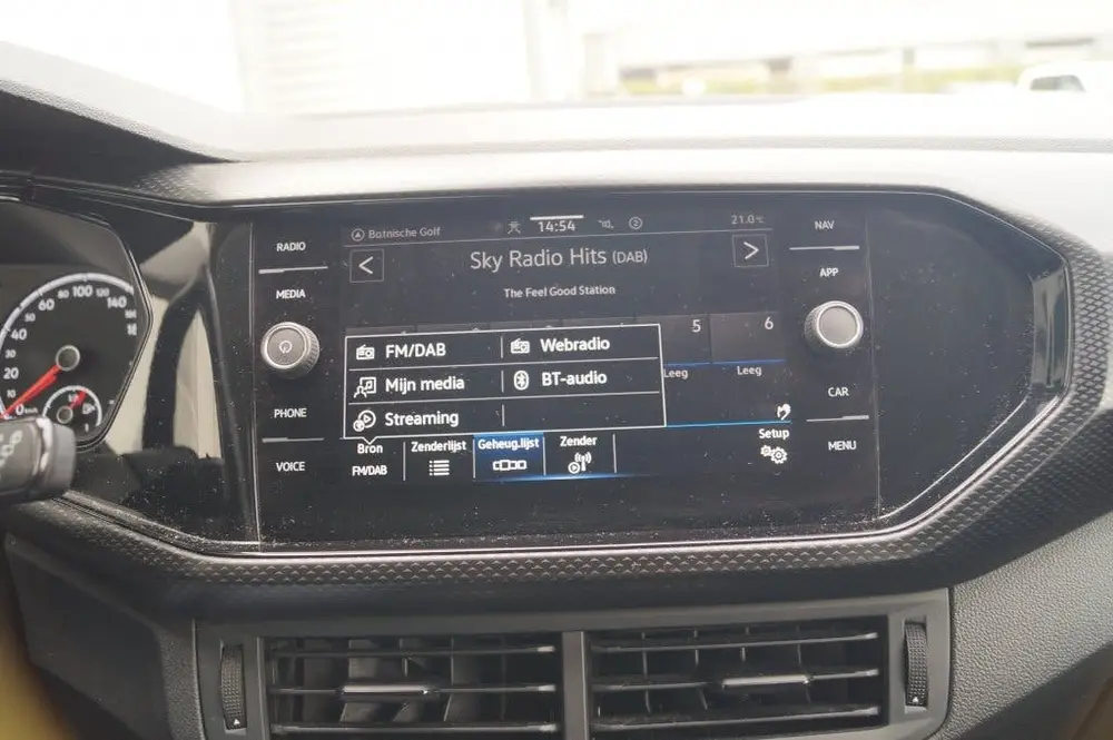 Volkswagen T-Cross 1.0 TSI Life -LEER-NAVI-PDC-CAM uit 2023, foto 17