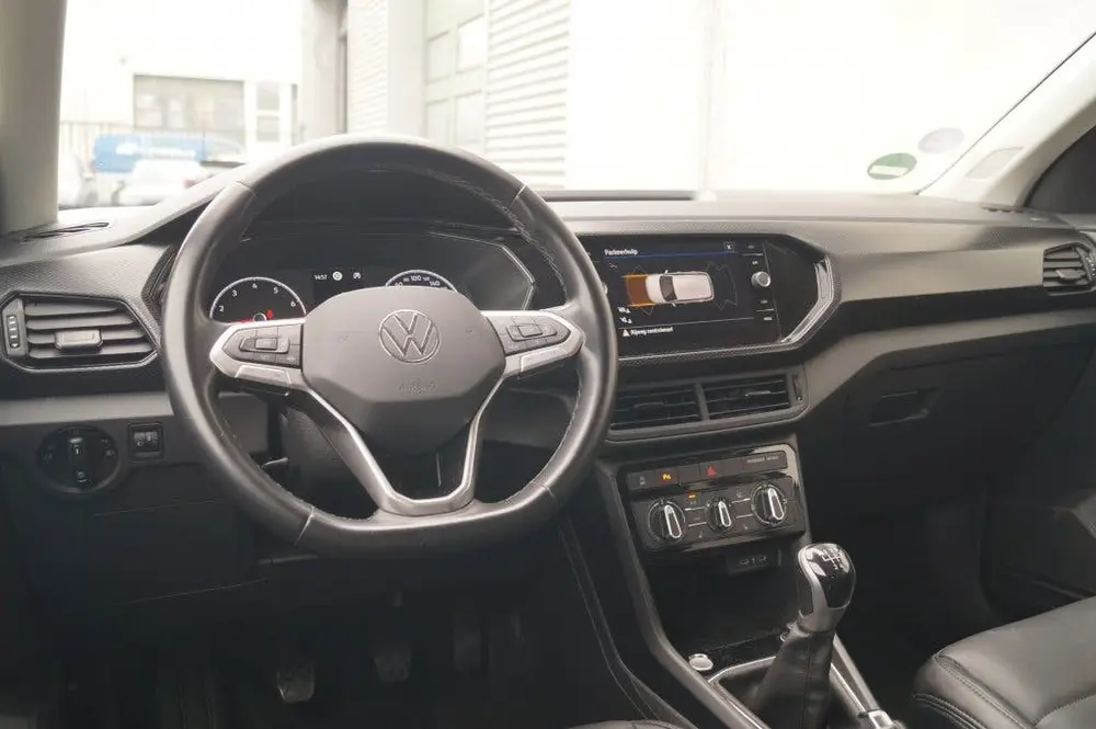 Volkswagen T-Cross 1.0 TSI Life -LEER-NAVI-PDC-CAM uit 2023, foto 9