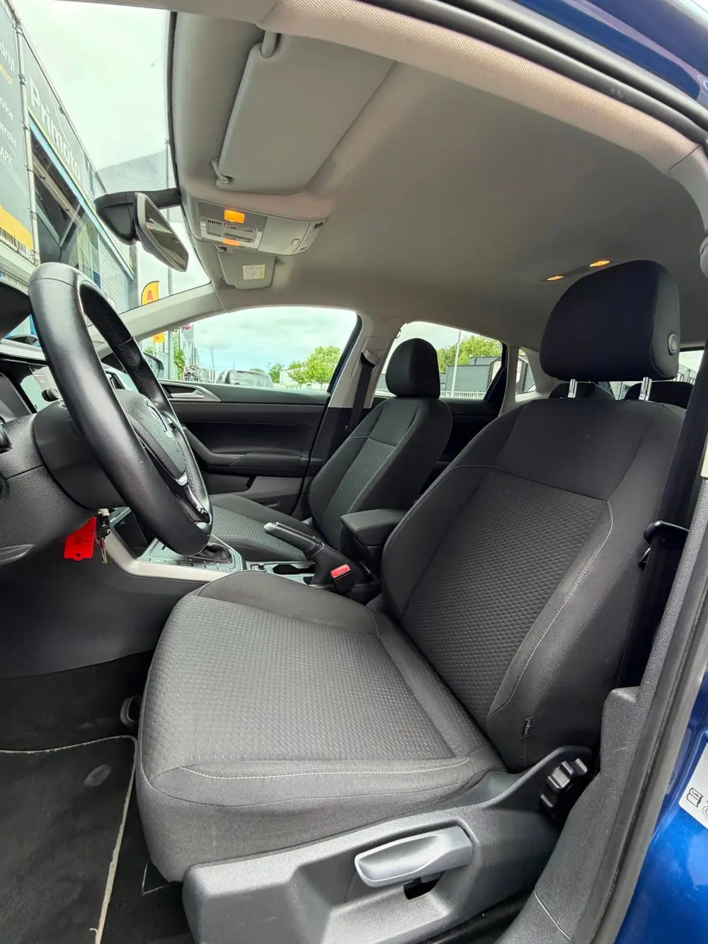 Volkswagen POLO 1.0 TSI Comfortline Business uit 2019, foto 15