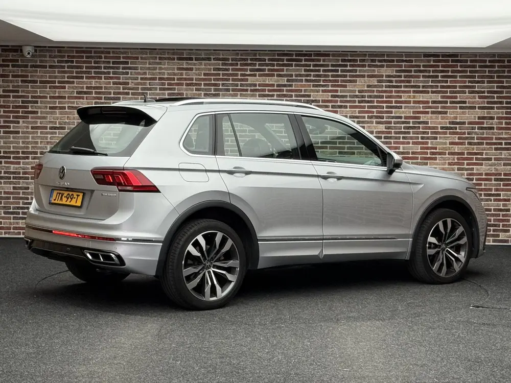 Volkswagen Tiguan 1.4 TSI eHybrid R-Line Business+ Trekhaak uit 2022, foto 2