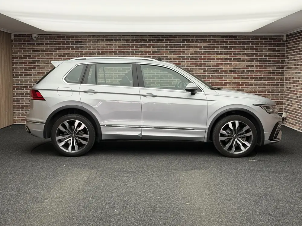 Volkswagen Tiguan 1.4 TSI eHybrid R-Line Business+ Trekhaak uit 2022, foto 4