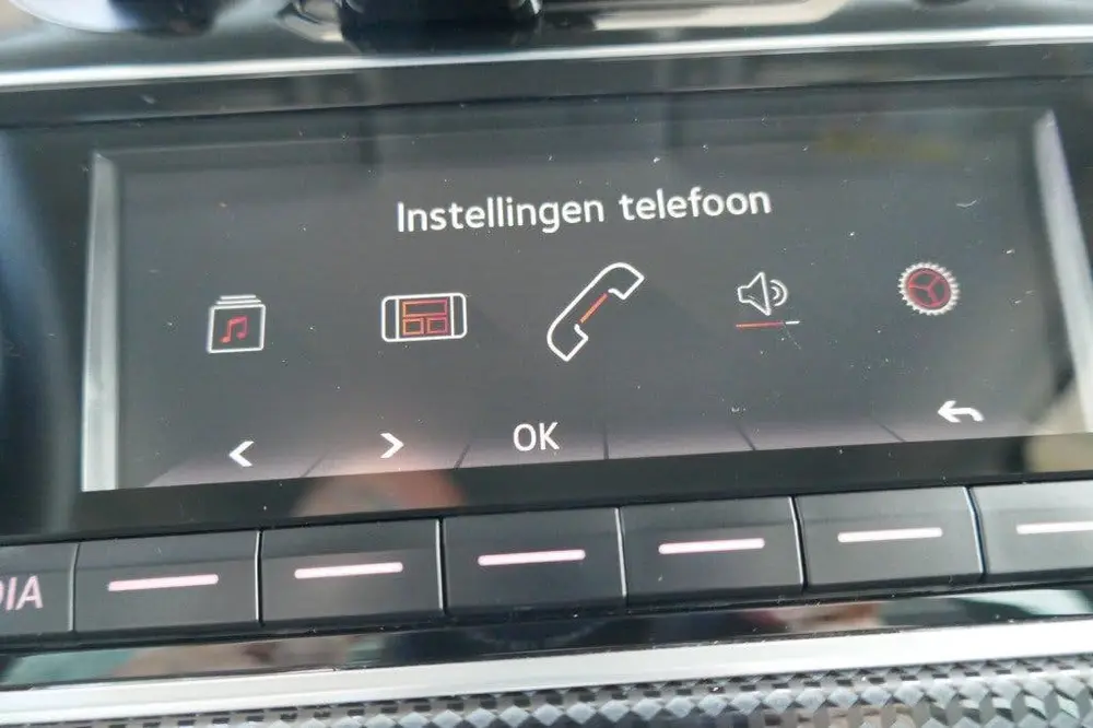 Volkswagen UP 1.0 AIRCO / NL-AUTO uit 2021, foto 10