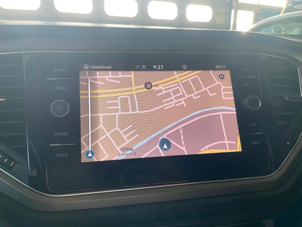 Volkswagen T-ROC 1.0 TSI NAVI CAMERA ACC CLIMA uit 2021, foto 14