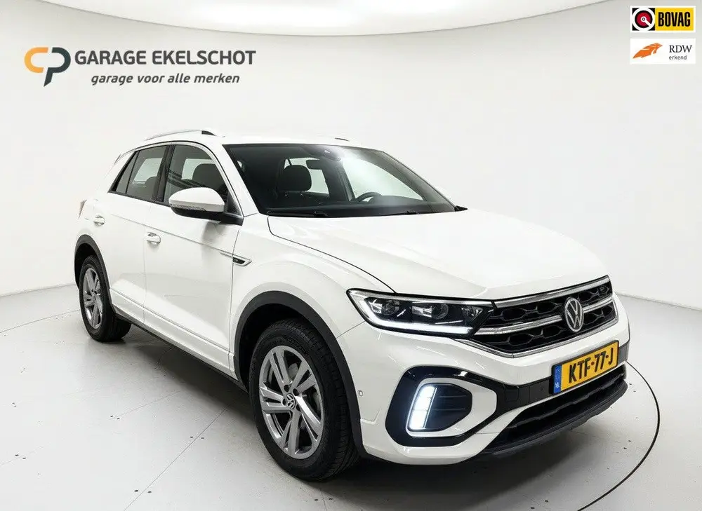 Volkswagen T-Roc 1.0 TSI R-Line|Carplay|Stoelverw|ACC uit 2024
