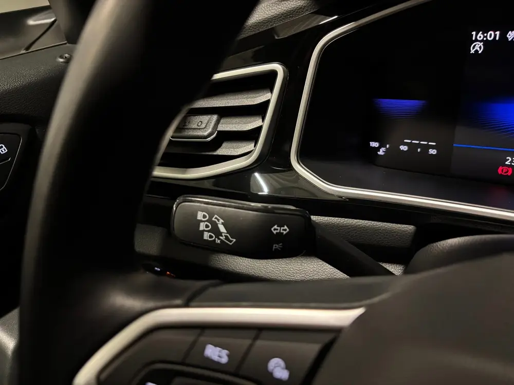 Volkswagen T-Roc 1.0 TSI R-Line|Carplay|Stoelverw|ACC uit 2024, foto 11