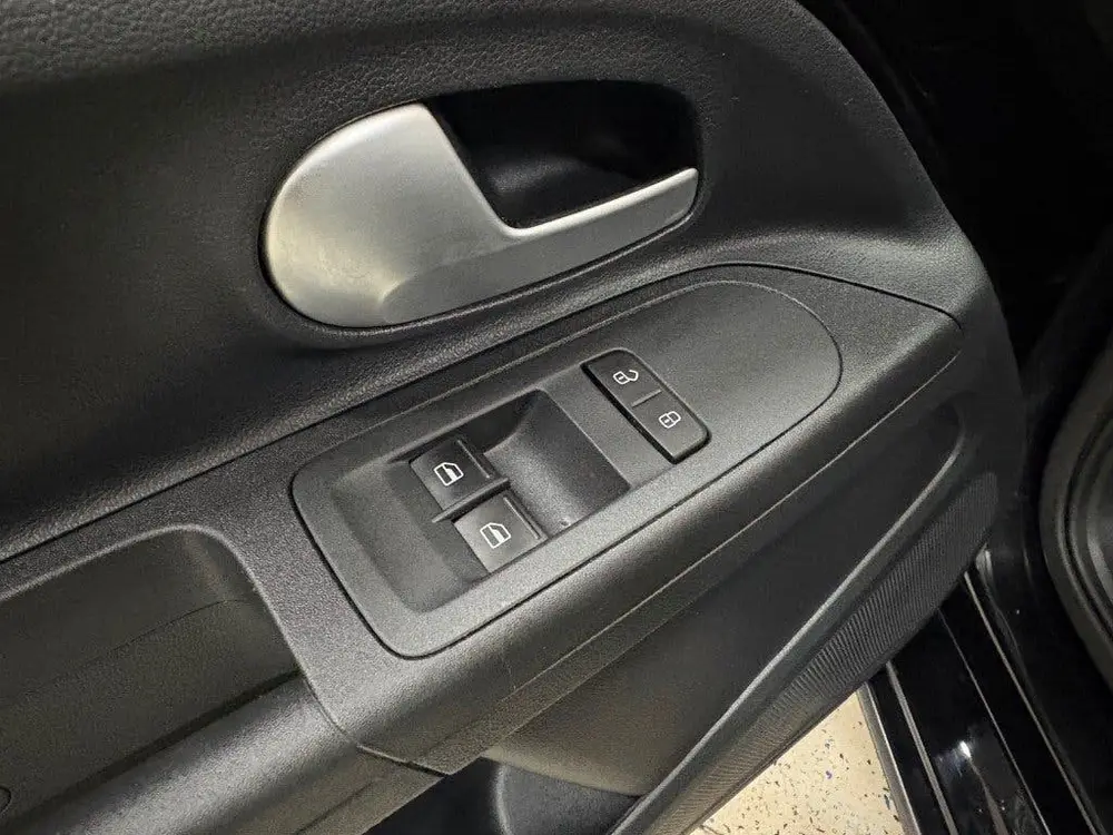 Volkswagen UP 1.0 Airco Multimedia USB Parkeersensor NL NAP uit 2020, foto 14