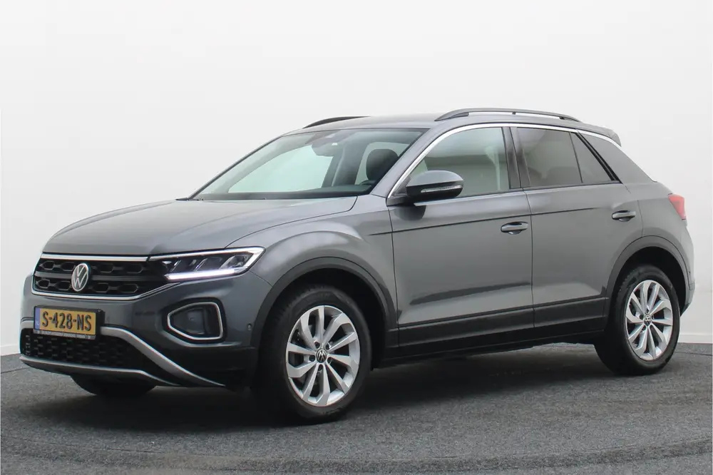Volkswagen T-Roc 1.5 TSI DSG Life Business Virtual Cockpit uit 2022, foto 14