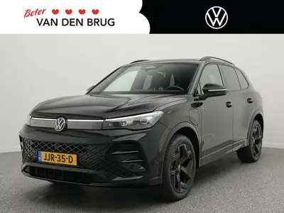 Volkswagen Tiguan R-Line 1.5 eHybrid 272 PK | LED Plus | Bla uit 2025