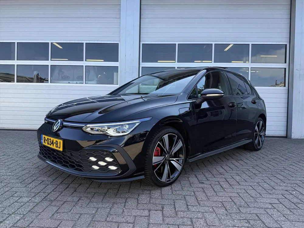 Volkswagen Golf 1.4 eHybrid GTE 315pk! NAP! IQ LIGHTS/PANORA uit 2022, foto 3