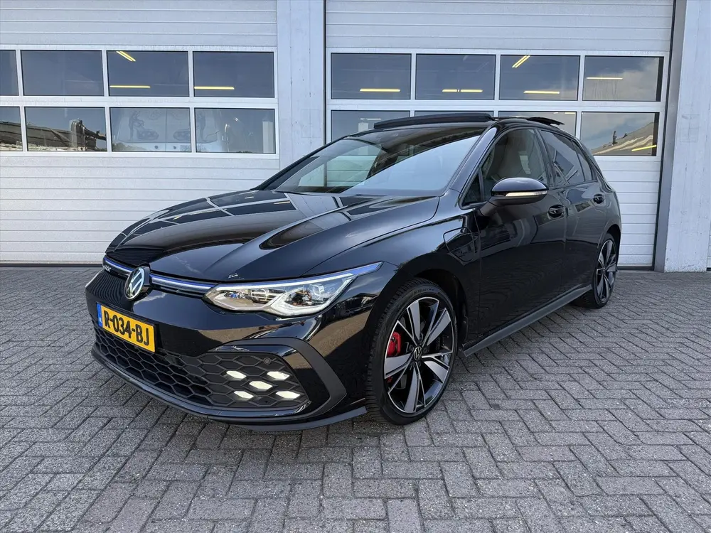 Volkswagen Golf 1.4 eHybrid GTE 315pk! NAP! IQ LIGHTS/PANORA uit 2022, foto 4