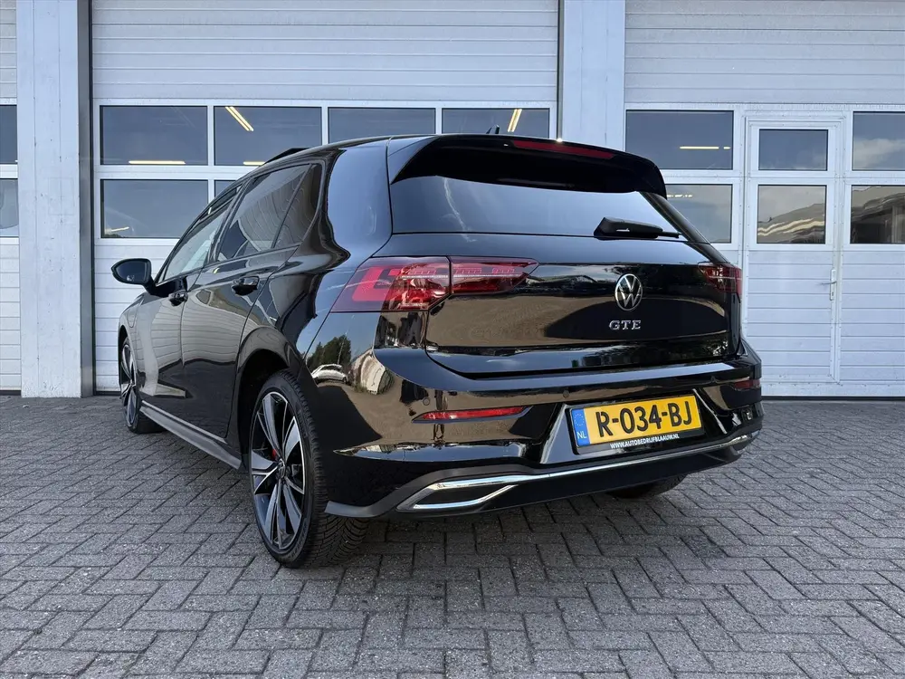 Volkswagen Golf 1.4 eHybrid GTE 315pk! NAP! IQ LIGHTS/PANORA uit 2022, foto 8