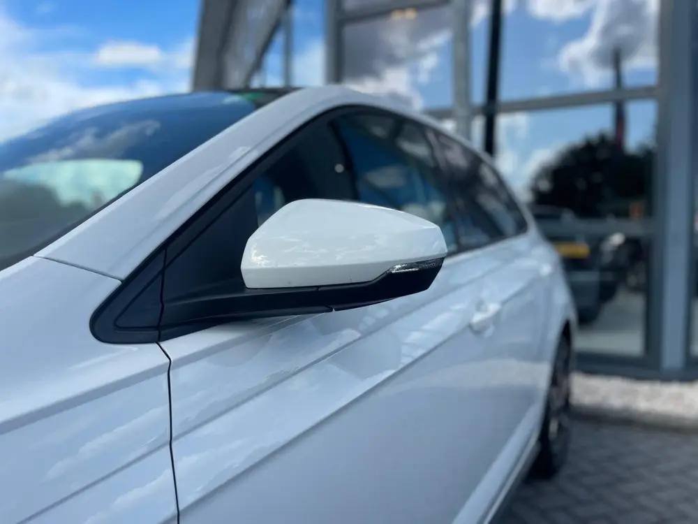 Volkswagen Polo 1.0 TSI Highline Business R | Automaat | Sto uit 2021, foto 4