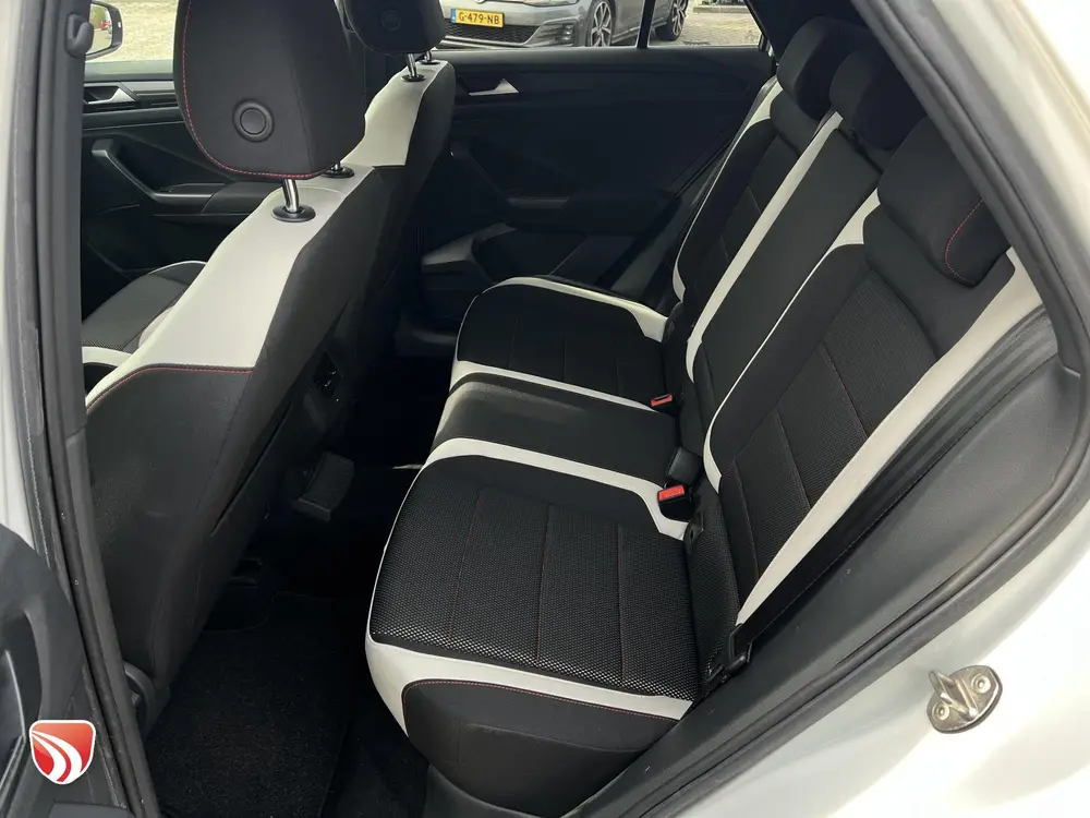 Volkswagen T-Roc 1.0 TSI Sport 116pk | Virtual | LED | 1e Ei uit 2019, foto 4