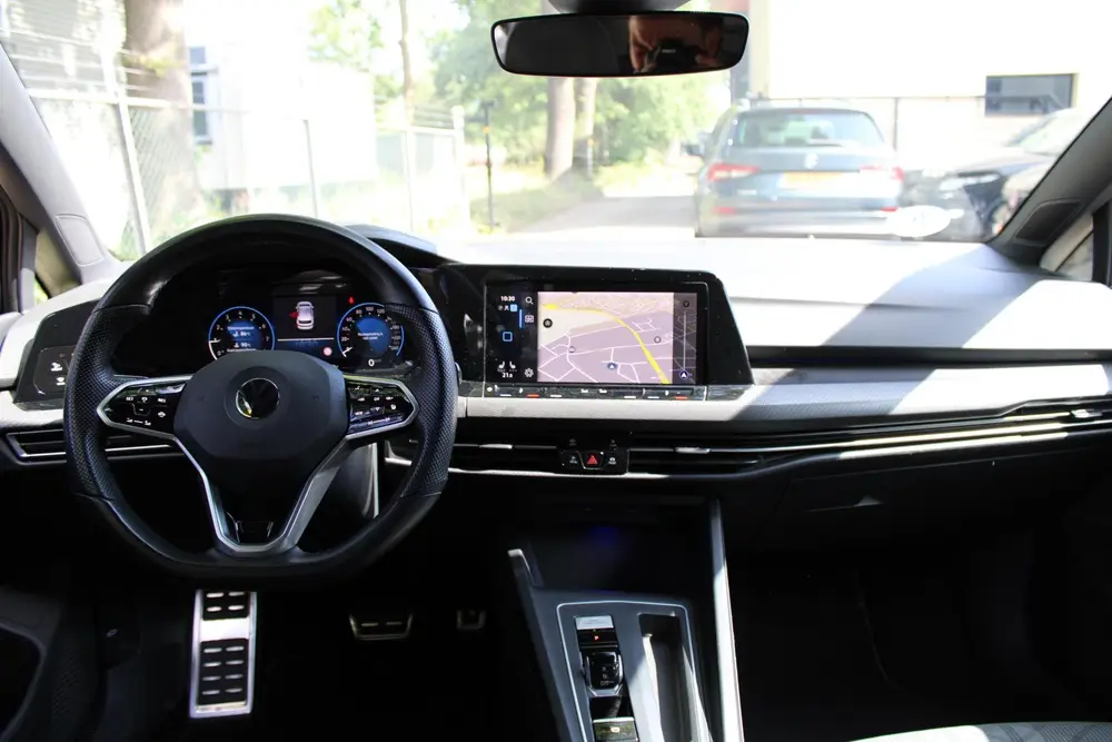 Volkswagen Golf 1.5 eTSI R-Line | Trekhaak | LED| Virtual | uit 2021, foto 10