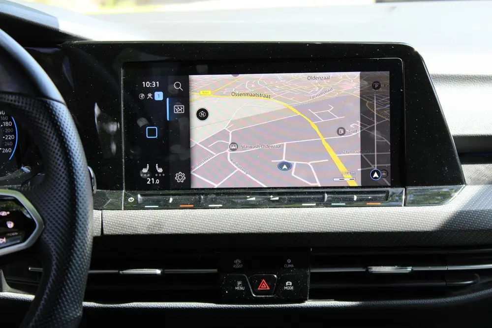 Volkswagen Golf 1.5 eTSI R-Line | Trekhaak | LED| Virtual | uit 2021, foto 15