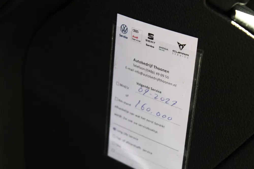 Volkswagen Golf 1.5 eTSI R-Line | Trekhaak | LED| Virtual | uit 2021, foto 18