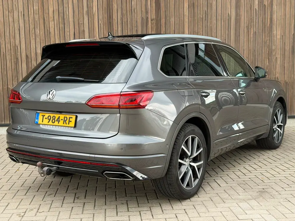 Volkswagen Touareg 3.0 TDI R-Line | FULL OPTIONS | uit 2019, foto 6