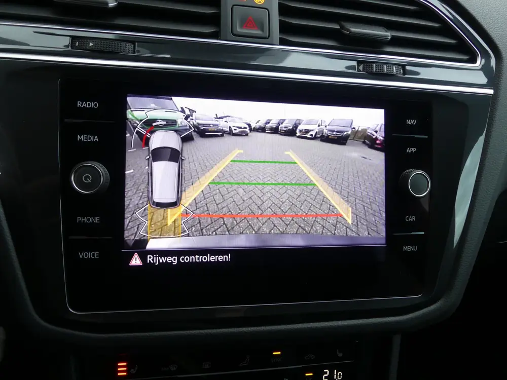 Volkswagen Tiguan 2.0 TSI 4Motion R-Line Black Edition / Tre uit 2022, foto 17