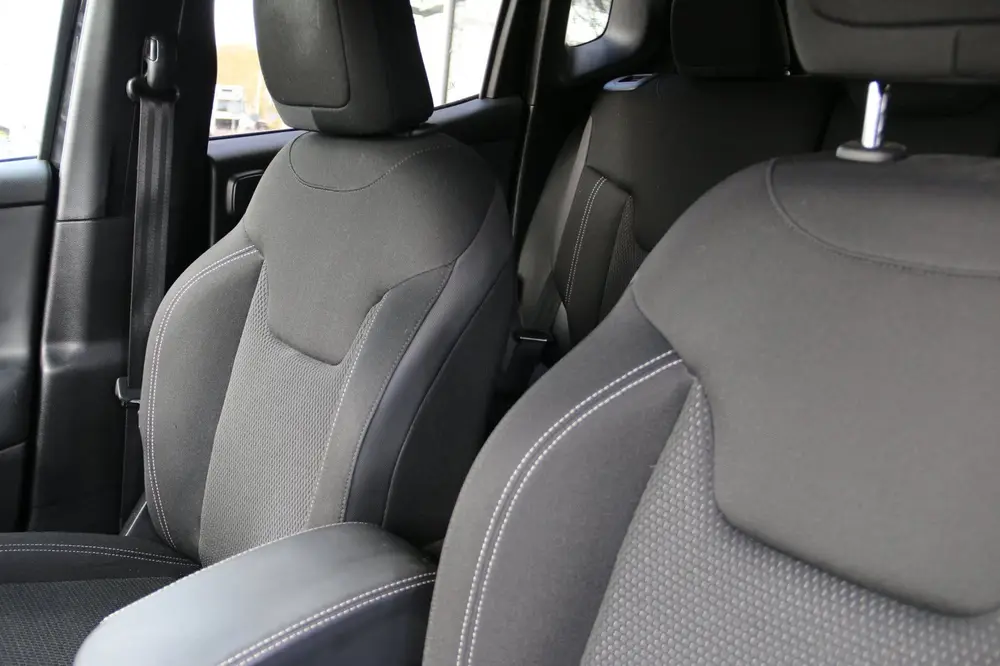 Jeep Renegade 1.3T Limited NL-AUTO NAP CAMERA AUTOMAAT! uit 2019, foto 17