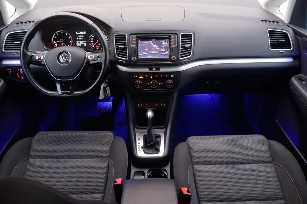 Volkswagen Sharan 1.4 TSI Dsg 7P COMFORTLINE NAVI | CARPLAY uit 2021, foto 17