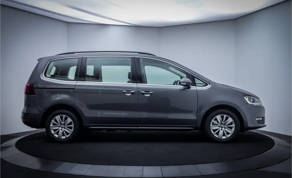 Volkswagen Sharan 1.4 TSI Dsg 7P COMFORTLINE NAVI | CARPLAY uit 2021, foto 4