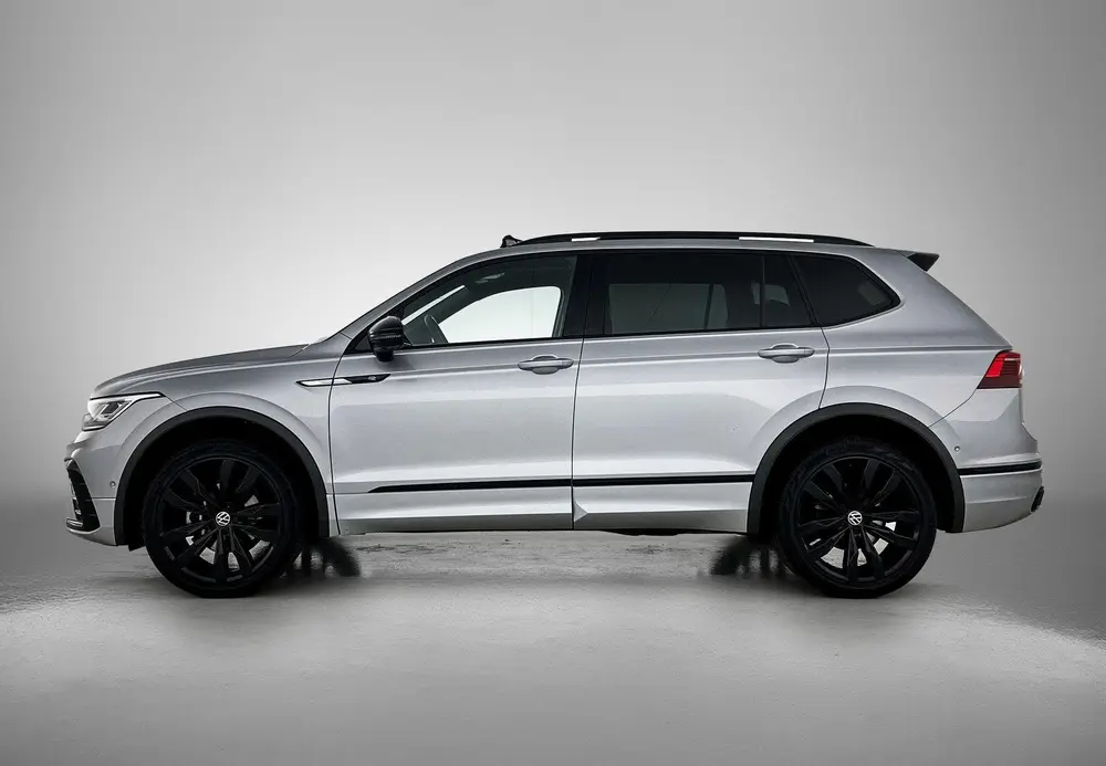 Volkswagen Tiguan Allspace 1.5 TSI R-Line Business+ 7p. | 15 uit 2022, foto 2