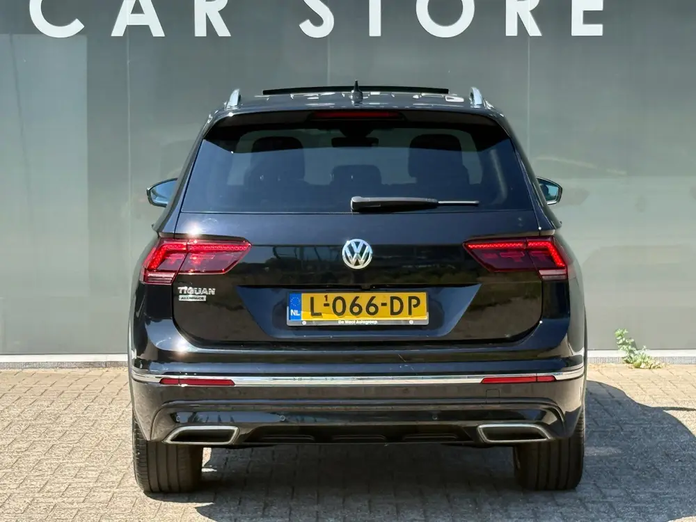 Volkswagen Tiguan Allspace 1.5 TSI Highline R-Line 7pers Pan uit 2021, foto 6