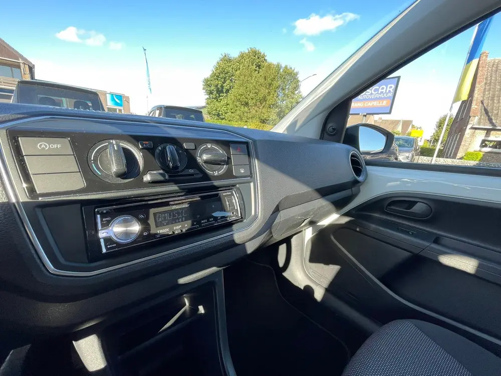 Volkswagen Up! 1.0 BMT l AIRCO l ELEK. RAMEN l RIJKLAAR! uit 2019, foto 17