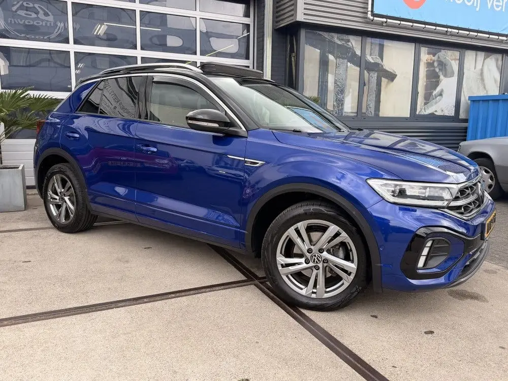 Volkswagen T-Roc 1.5 TSI R-Line DSG Panoramadak Dodehoek ACC uit 2023, foto 5
