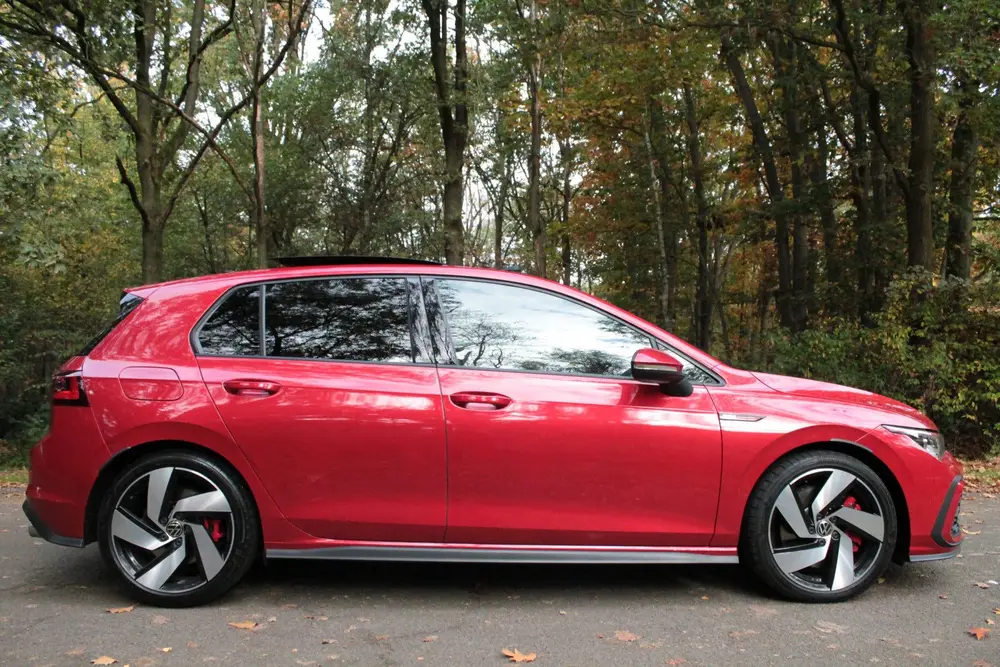 Volkswagen Golf 2.0 TSI GTI | Pano | Camera | ACC (bj 2020) uit 2020, foto 11