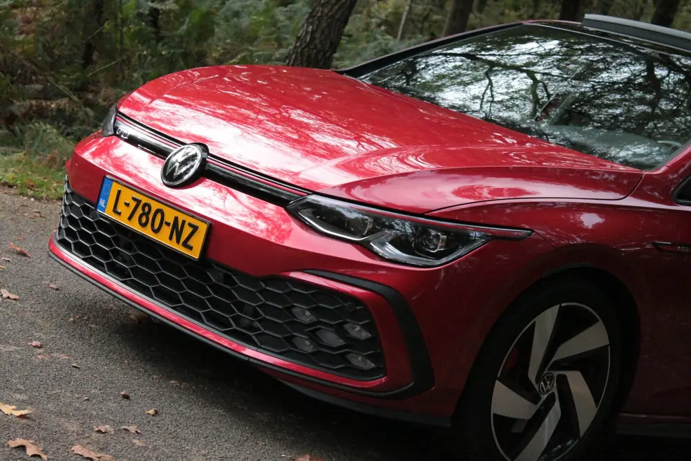 Volkswagen Golf 2.0 TSI GTI | Pano | Camera | ACC (bj 2020) uit 2020, foto 5