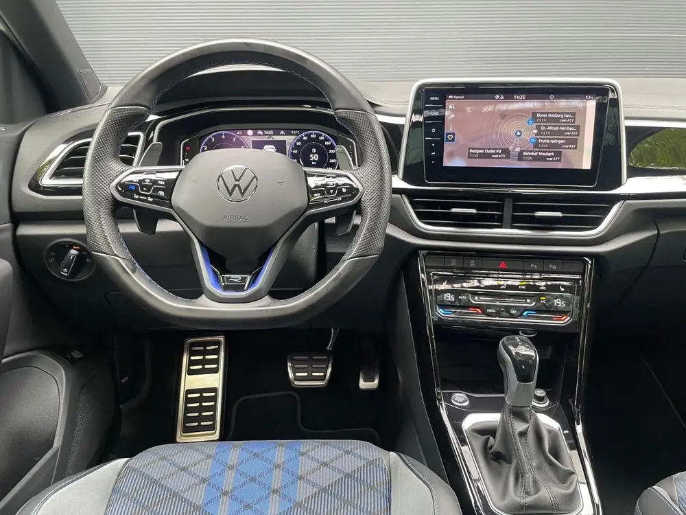 Volkswagen T-Roc R AKRA PANO SFEER CARPLAY CAMERA DIGITAAL C uit 2023, foto 10