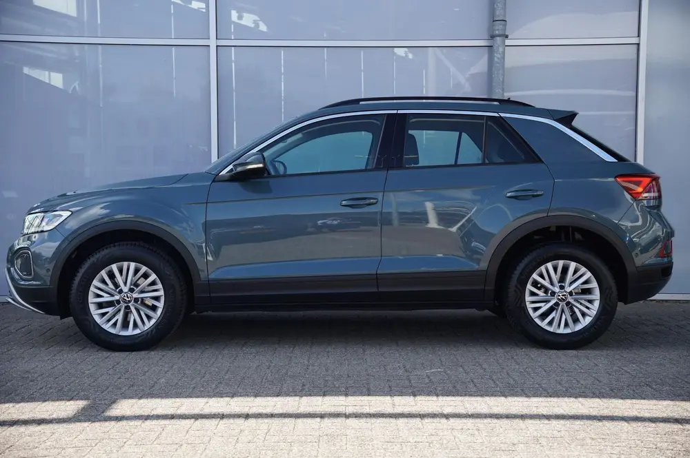 Volkswagen T-Roc 1.0 TSI 110pk Life | Trekhaak | Navigatie | uit 2023, foto 12