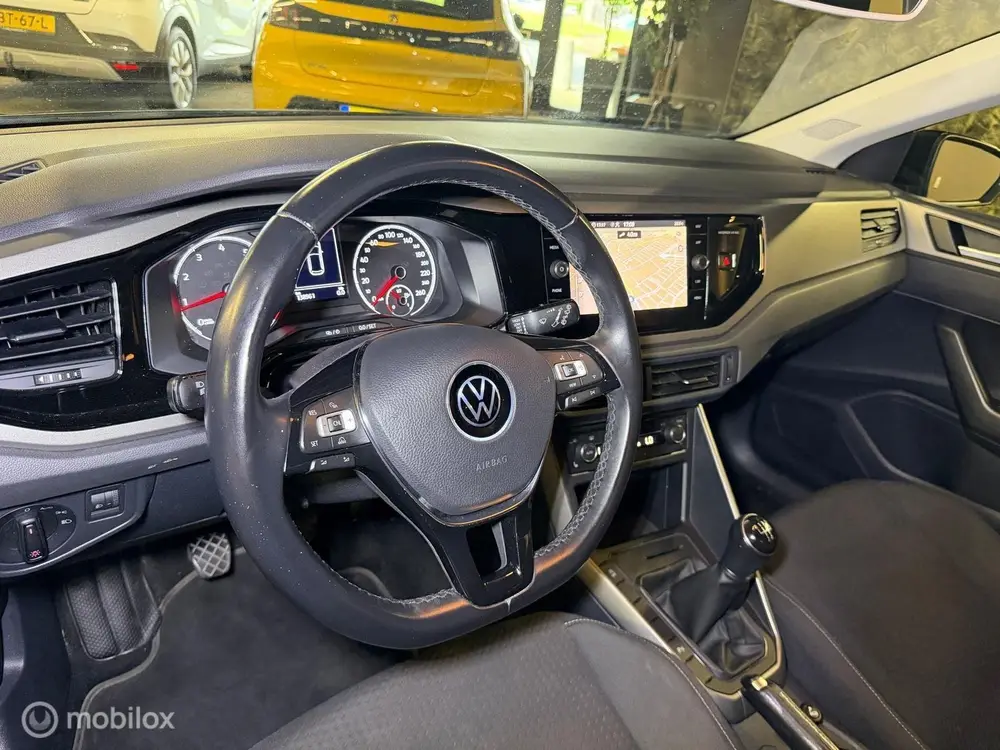 Volkswagen Polo 1.0 Comfortline-NAV-CARPLAY-PDC-LM VELGEN-21 uit 2021, foto 8