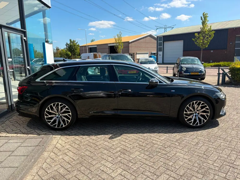 Audi A6 35 TDI S edition uit 2019, foto 5