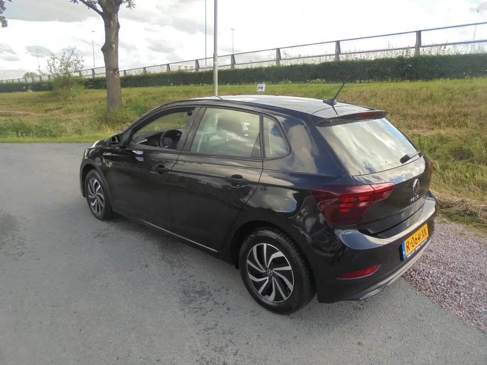 Volkswagen Polo Volkswagen Polo 1.0 TSI benzine 5 deurs airc uit 2022, foto 2
