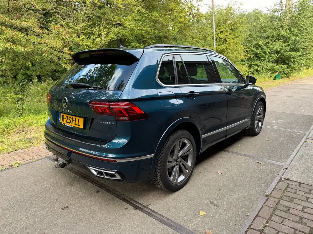 Volkswagen Tiguan 1.4 TSI Ehybrid 245pk 3xR-line uit 2021, foto 4