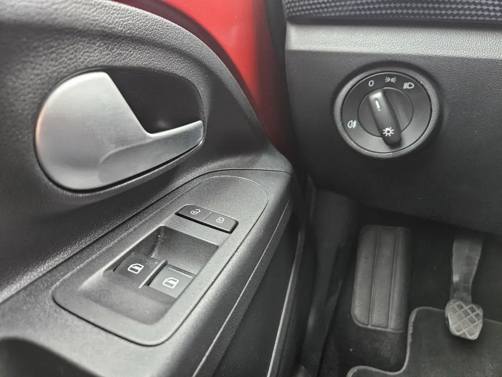 Volkswagen Up! 1.0 uit 2022, foto 13