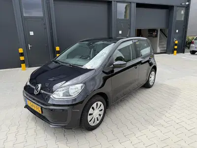 Volkswagen Up! 1.0 BTW verrekenbaar / Lane Assist / NAP uit 2021