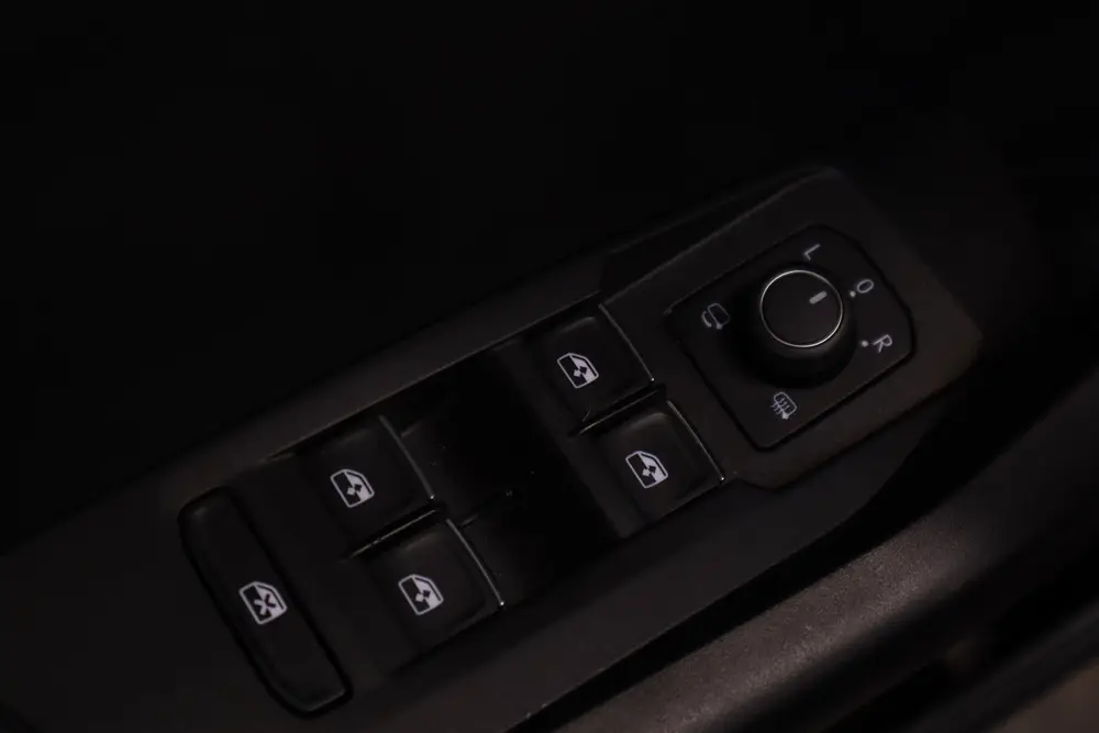 Volkswagen T-Cross 1.0 TSI Style Navigatie Full-led Adaptive uit 2022, foto 11