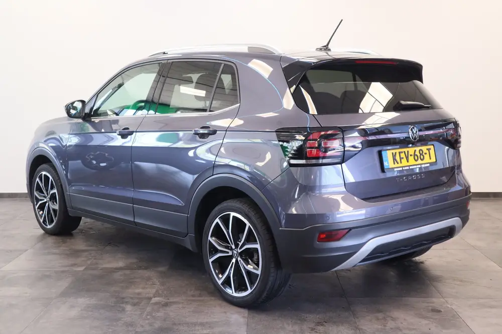 Volkswagen T-Cross 1.0 TSI Style Navigatie Full-led Adaptive uit 2022, foto 3