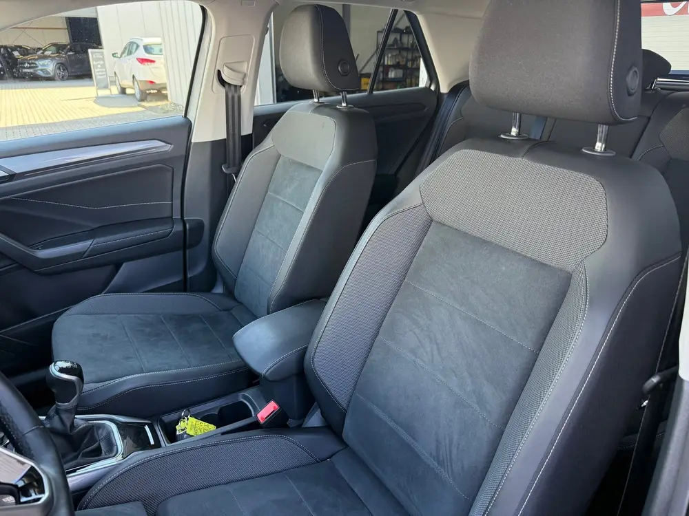 Volkswagen T-Roc 1.5 TSI Style / Airco / Navi / Massage stoe uit 2023, foto 9