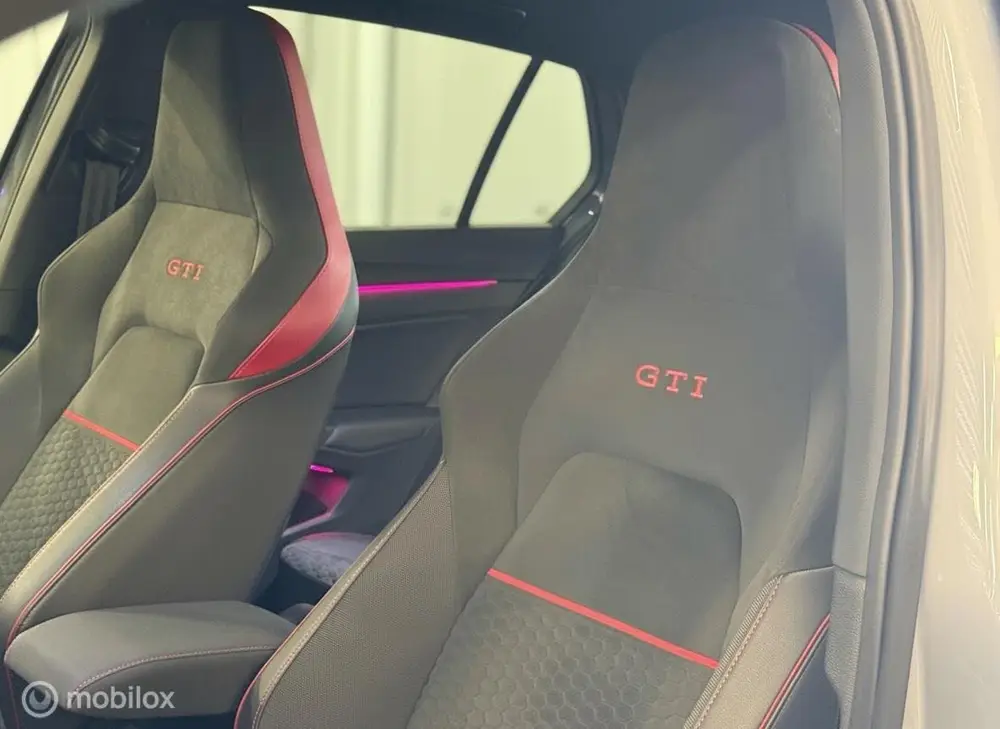 Volkswagen Golf 2.0 TSI GTI Clubsport 45 Jahre AKRA|PANO|H&K uit 2022, foto 15