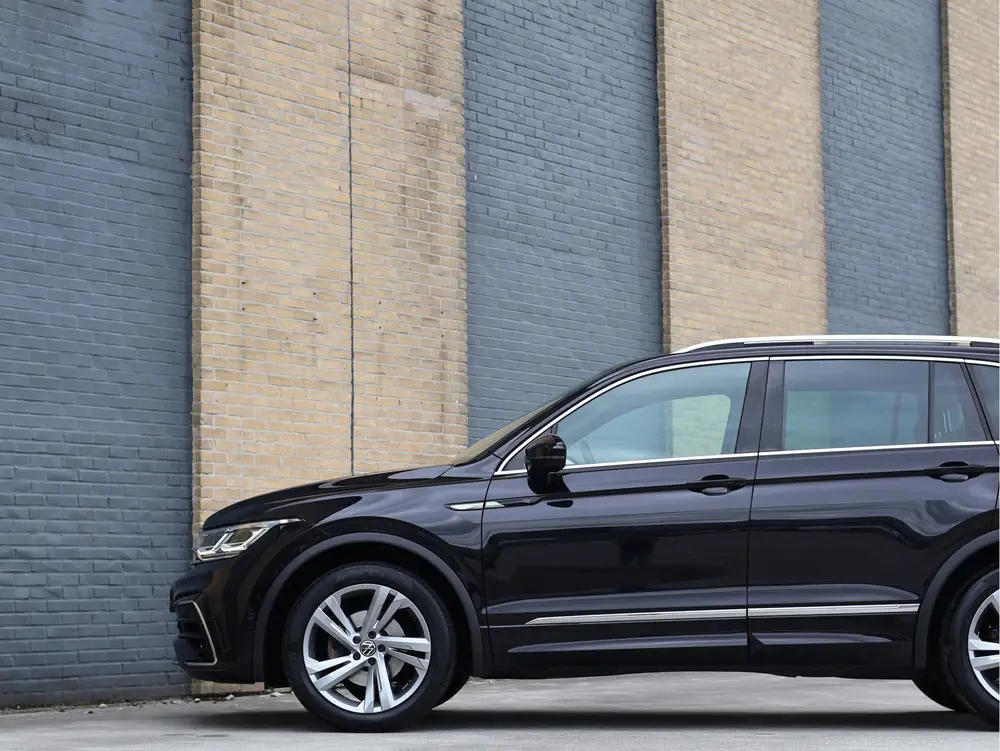Volkswagen Tiguan 1.4 TSI 150PK R-Line Pano | IQ.Light | HUD uit 2021, foto 7