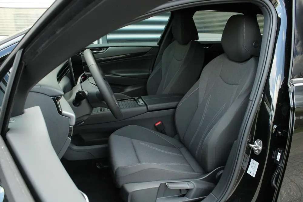 Volkswagen ID.7 Tourer 286pk Limited Edition 77 kWh | Black uit 2026, foto 4