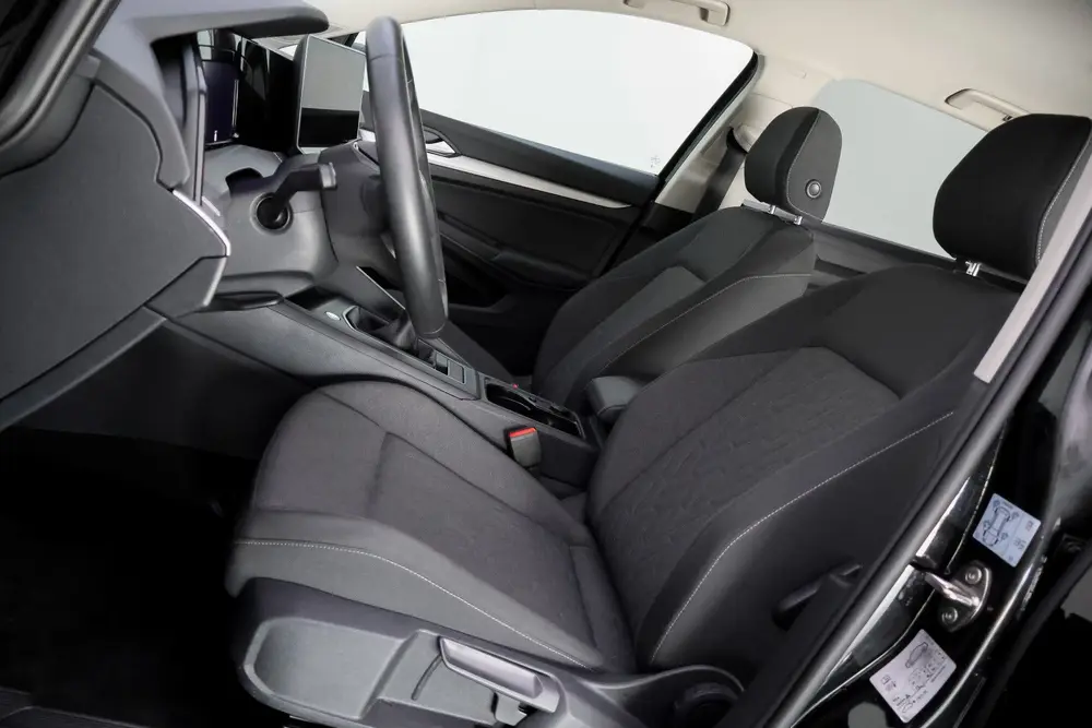 Volkswagen Golf 1.5 TSI 150pk LIFE Edition FULL LED | CARPLA uit 2025, foto 10