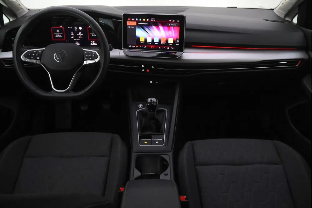 Volkswagen Golf 1.5 TSI 150pk LIFE Edition FULL LED | CARPLA uit 2025, foto 18